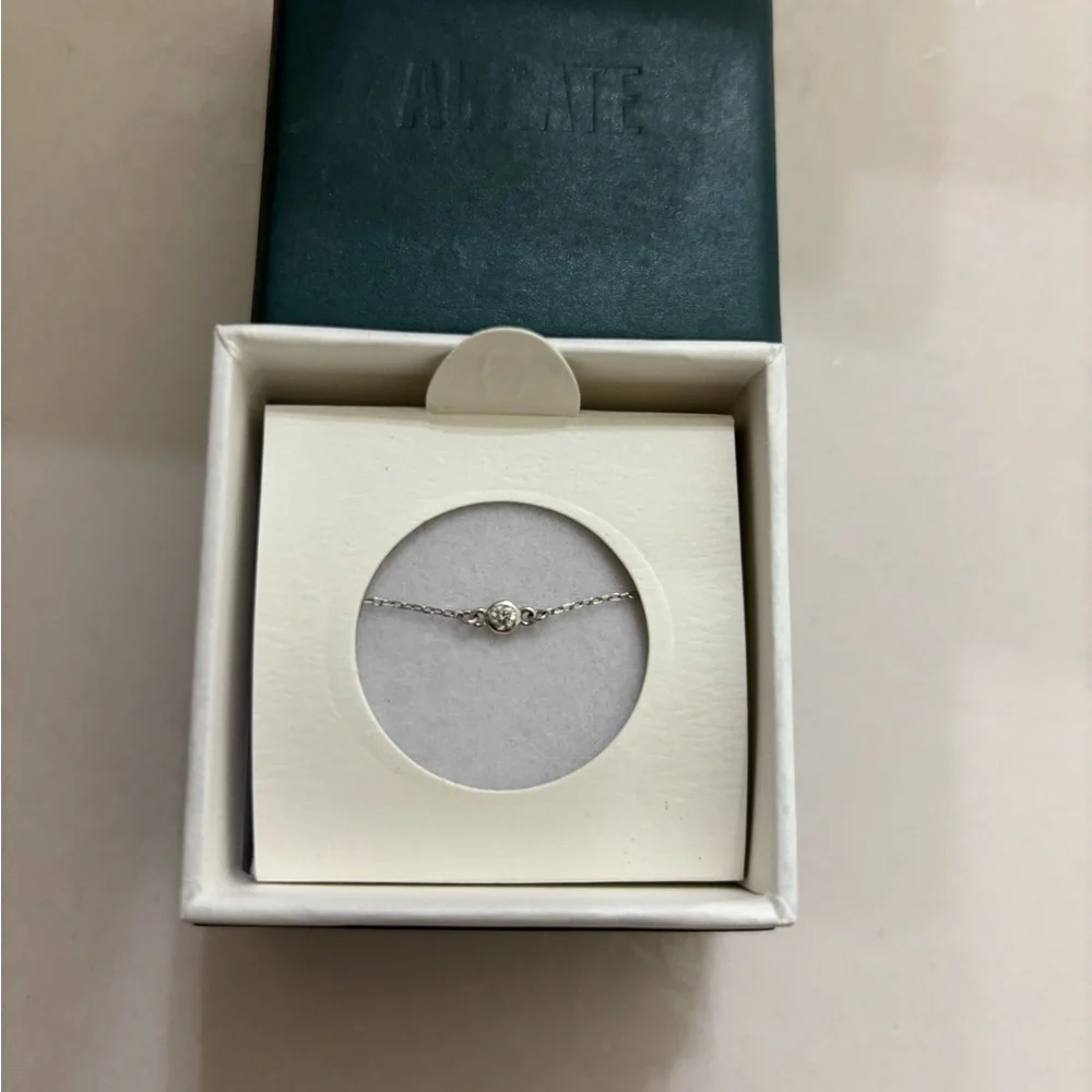 - Aurate Mini Diamond Bezel Bracelet- 14k white gold - Picture 5 of 9